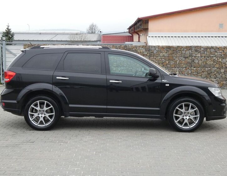 Fiat Freemont 12