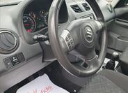 Suzuki SX4 14