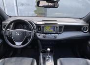 Toyota RAV4 13