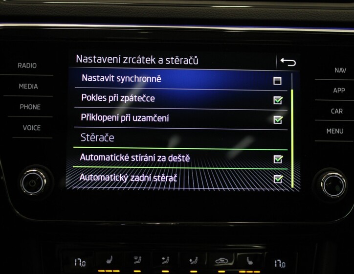 Škoda Superb 15