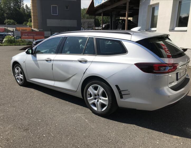 Opel Insignia 8