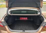 Toyota Camry 12