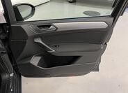 Volkswagen Touran 27