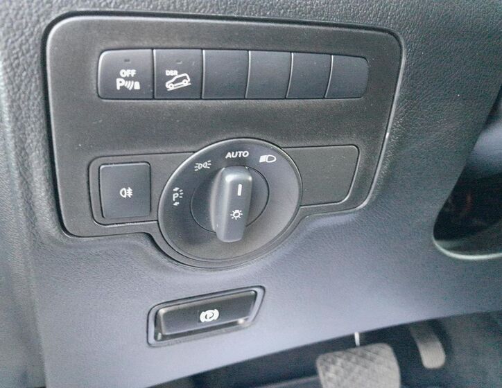 Mercedes-Benz Vito 17