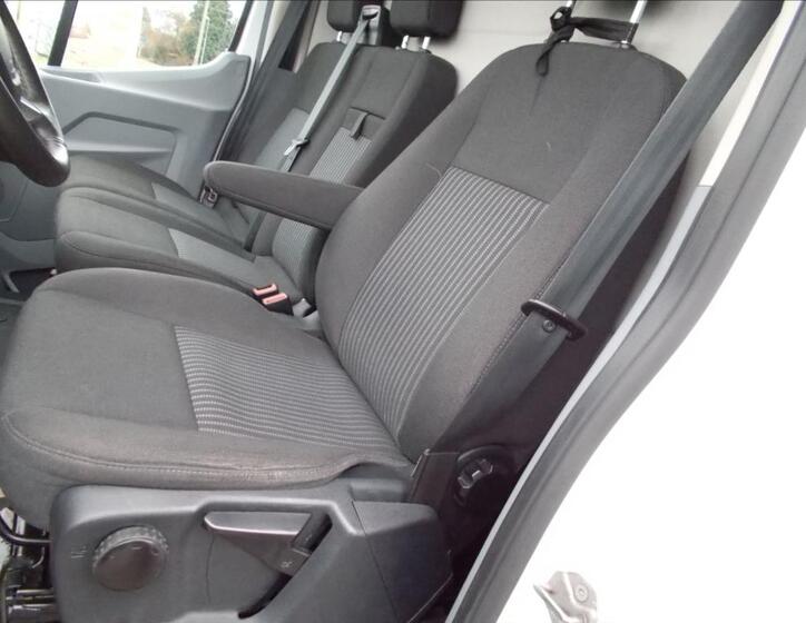 Ford Transit 23