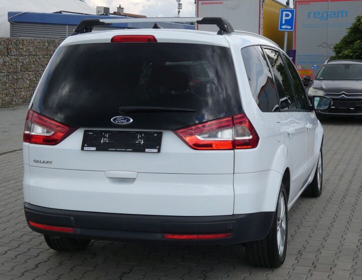 Ford Galaxy 10
