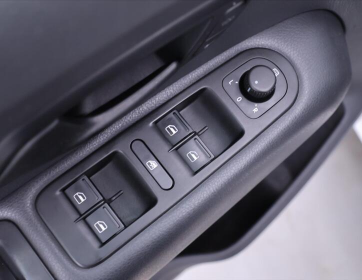 Volkswagen Amarok 16