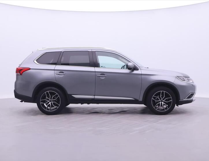 Mitsubishi Outlander 8