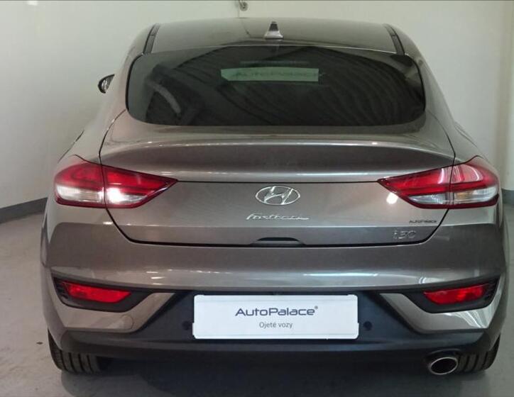 Hyundai i30 5