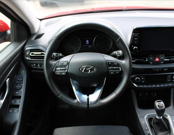 Hyundai i30 12