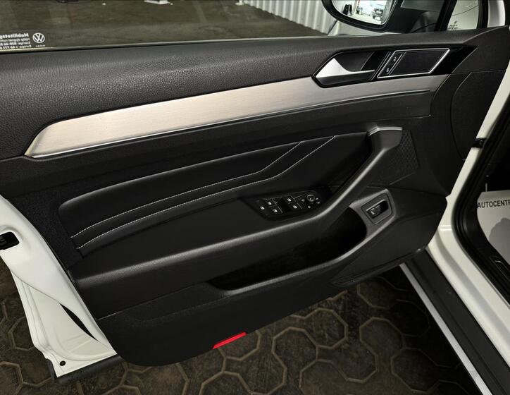 Volkswagen Passat 14