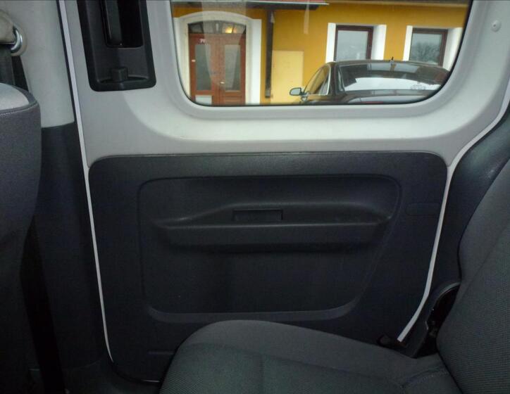 Volkswagen Caddy 15