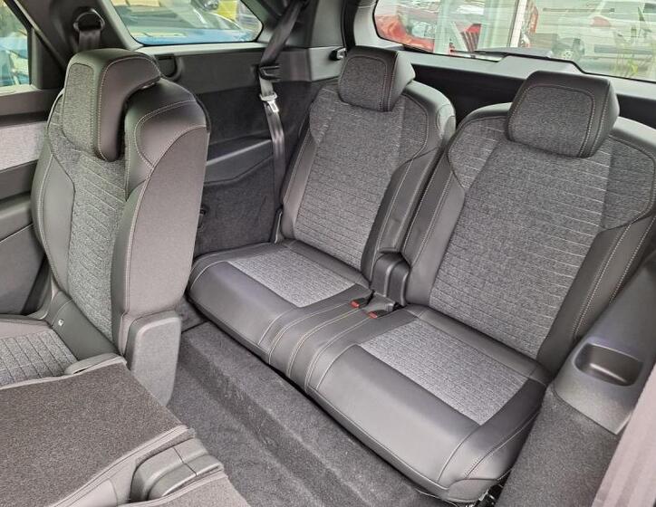 Peugeot 5008 19