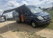 Mercedes-Benz Sprinter 1