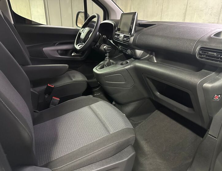 Toyota ProAce City Verso 13