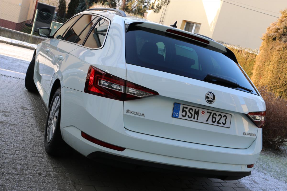 Škoda Superb