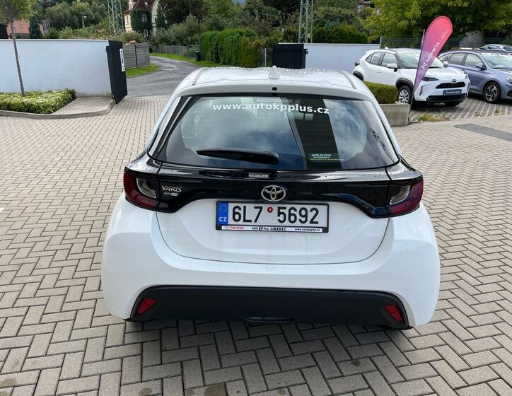 Toyota Yaris 27