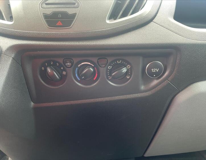 Ford Transit 16