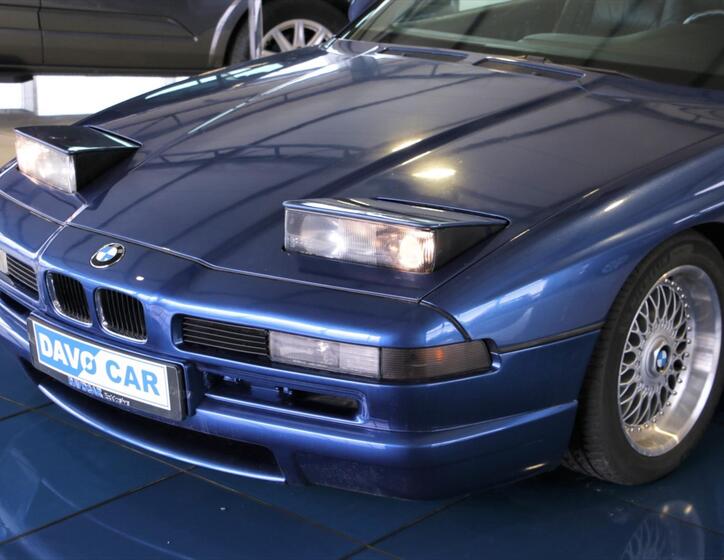 BMW Řada 8 28