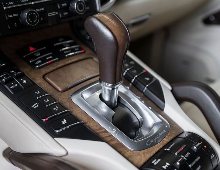 Porsche Cayenne 15