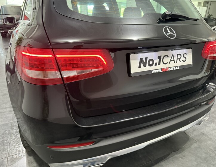 Mercedes-Benz GLC 26