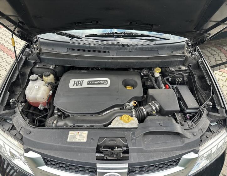 Fiat Freemont 12