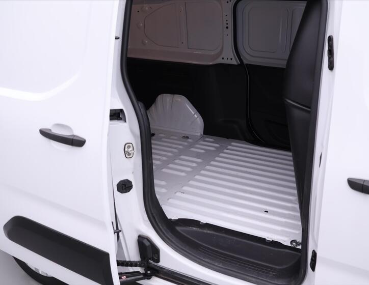 Toyota ProAce 14