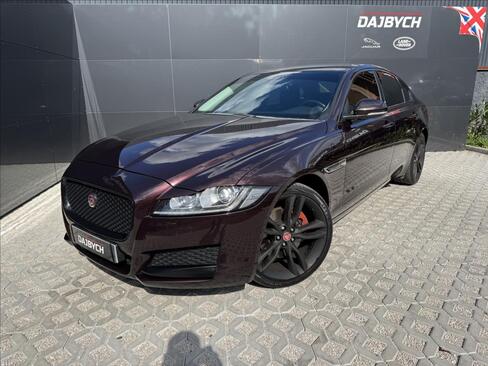 Jaguar XF