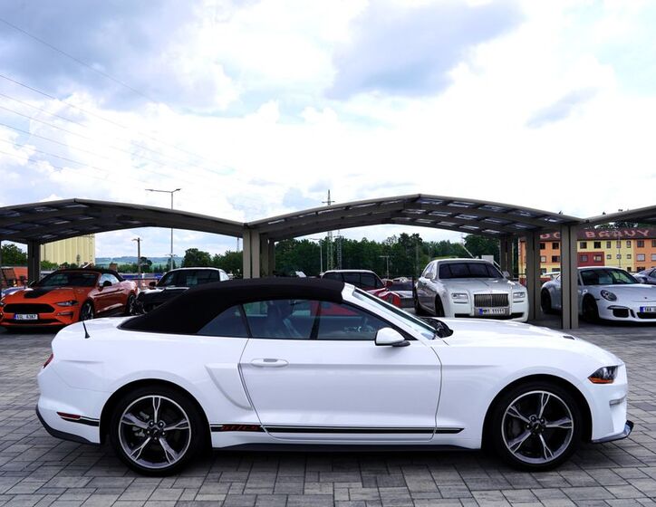 Ford Mustang 7