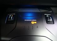Toyota Avensis 28