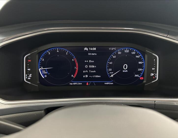 Volkswagen T-Roc 12