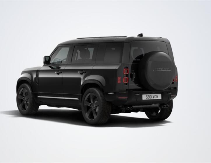 Land Rover Defender 3