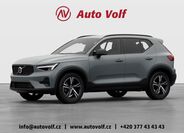 Volvo XC40 1