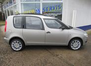 Škoda Roomster 7