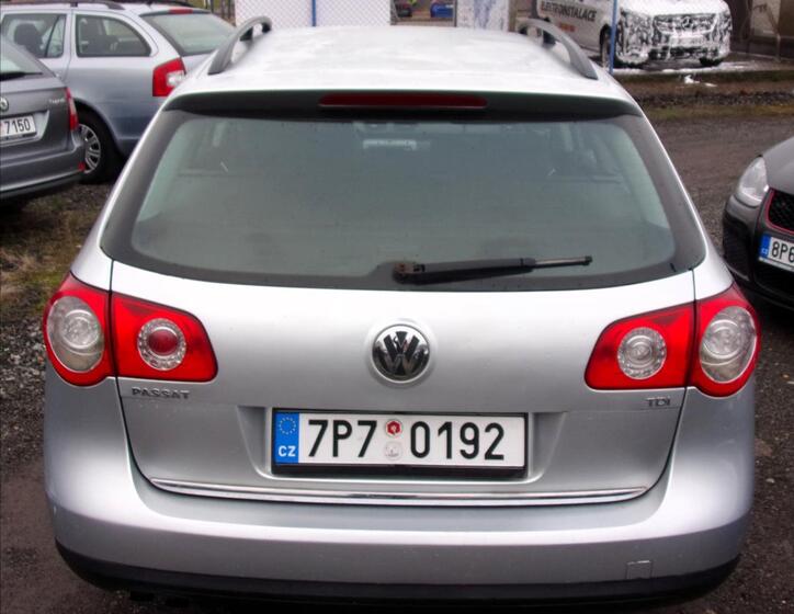 Volkswagen Passat 9