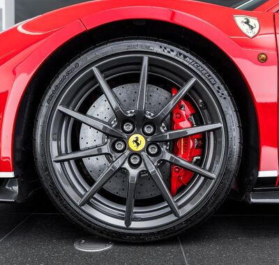Ferrari 488 11