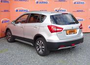 Suzuki S-Cross 5