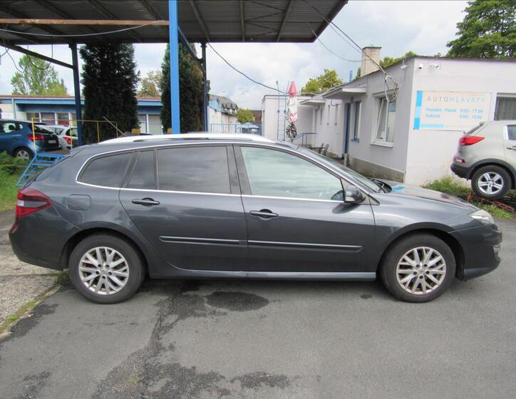 Renault Laguna 8