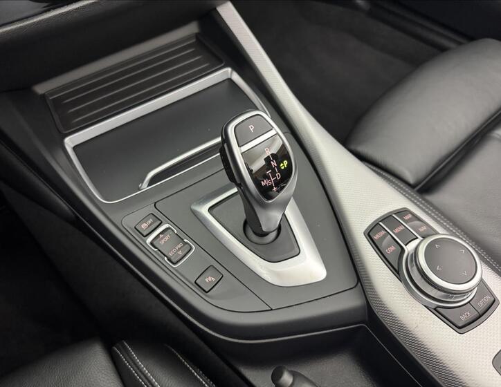 BMW Řada 2 29