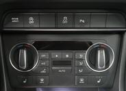 Audi Q3 28