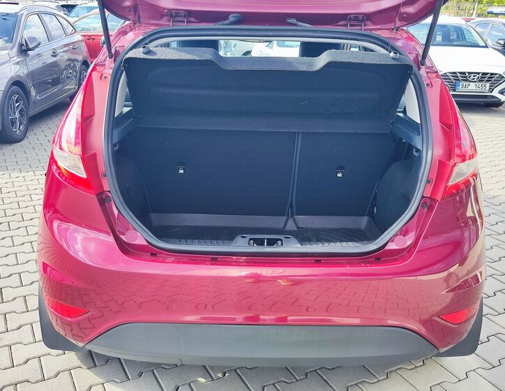Ford Fiesta 9