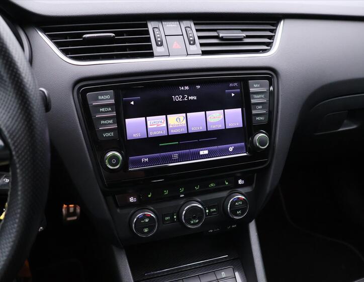 Škoda Octavia 21