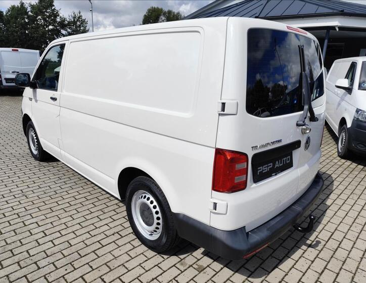 Volkswagen Transporter 8
