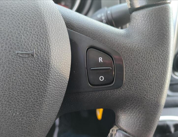 Renault Trafic 27