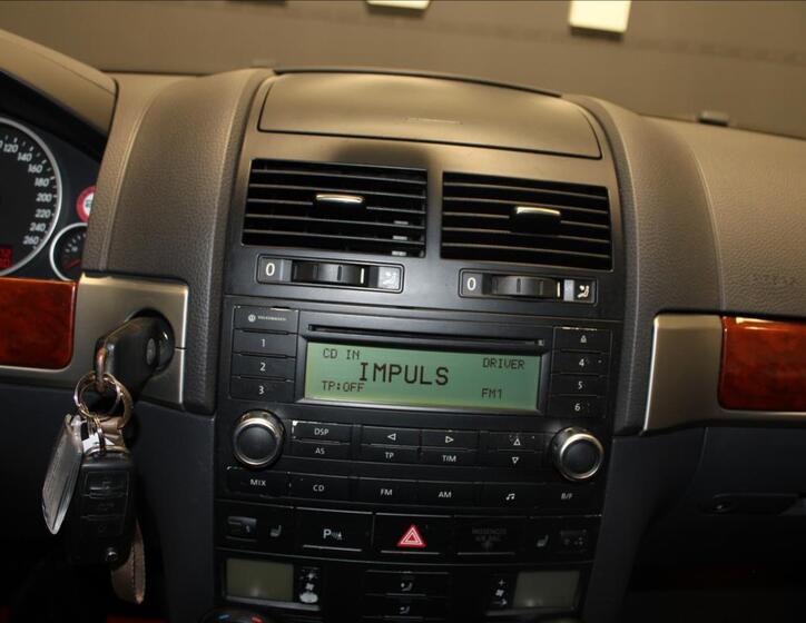 Volkswagen Touareg 30