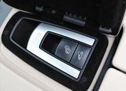 Mercedes-Benz Třídy E 32