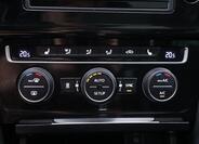 Volkswagen Golf 29