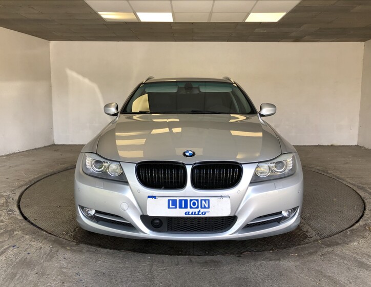 BMW Řada 3 2