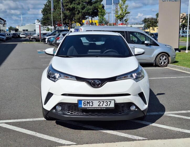 Toyota C-HR 5