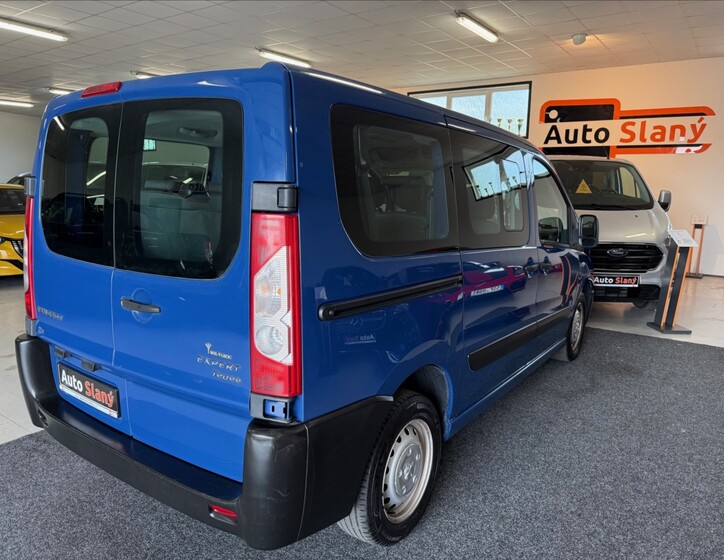 Peugeot Expert 6